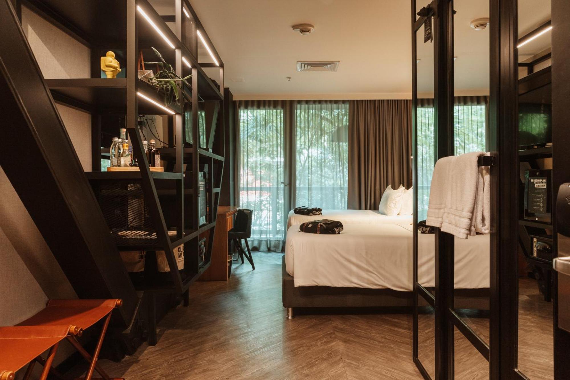 The Click Clack Hotel Medellin Exterior photo A room at the hotel