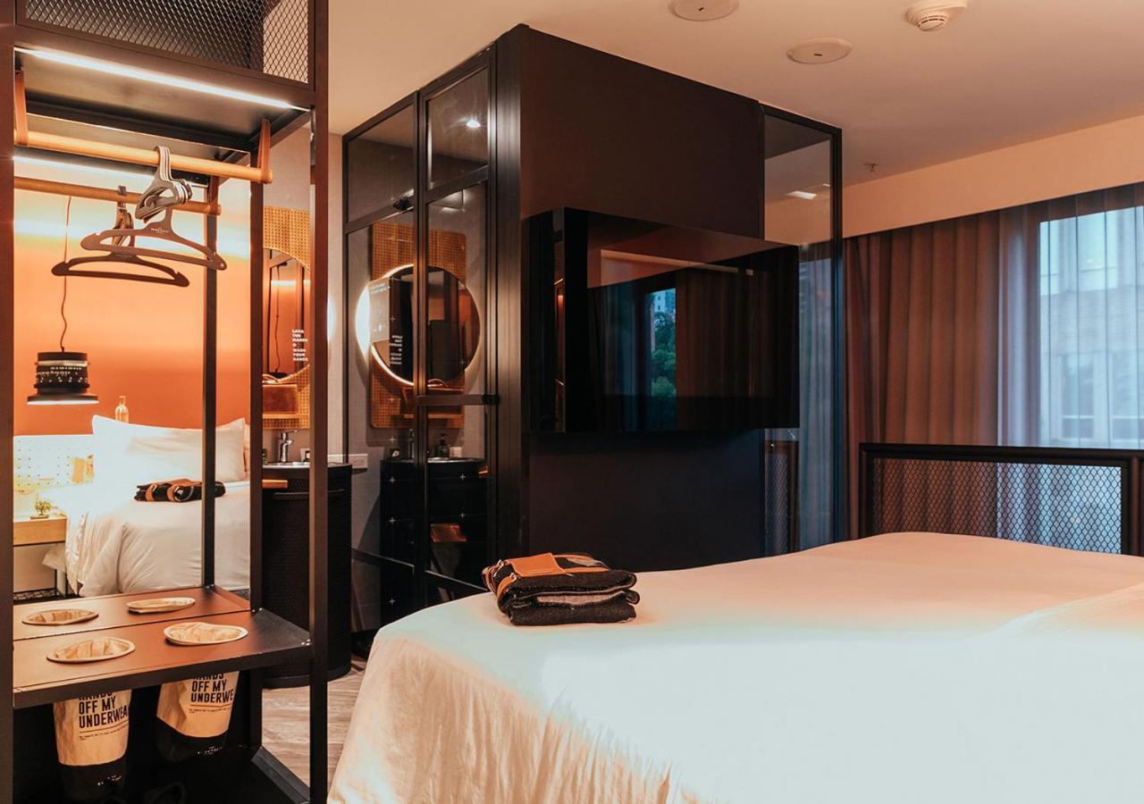 The Click Clack Hotel Medellin Exterior photo Deluxe Room